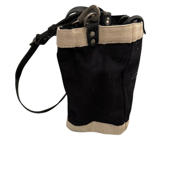 Apolis Black Crossbody Tote SoFi Stadium City of Champions Lunch Bag 11"x9.5" - Picture 6 of 8